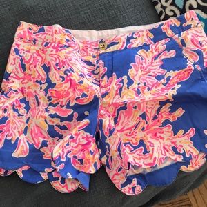 Lilly Pulitzer buttercup short